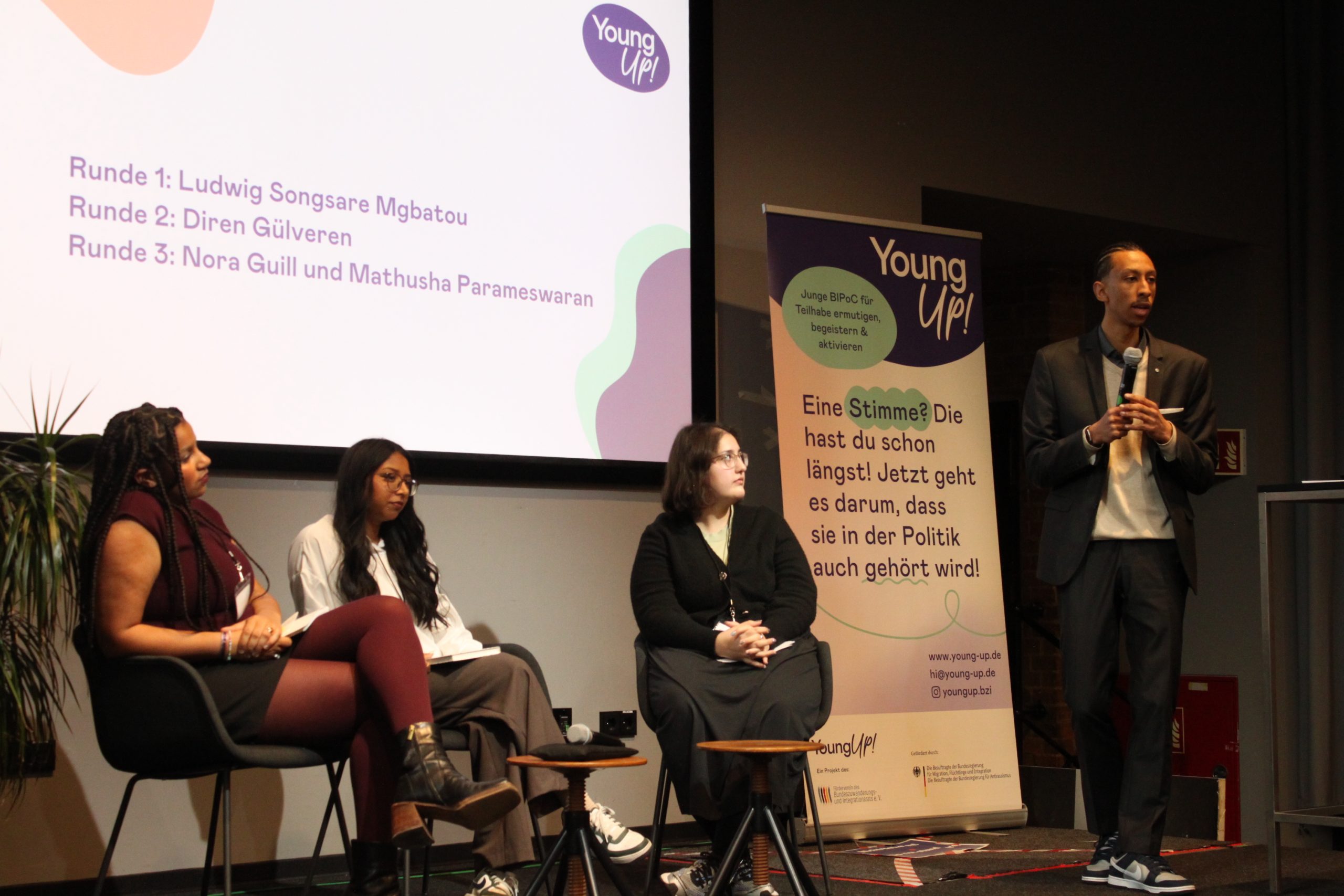 YoungUP! Abschlussfeier: Starke Stimmen für die Zukunft (Rückblick Teil II) YoungUP! Abschlussfeier: Starke Stimmen für die Zukunft (Rückblick Teil II)