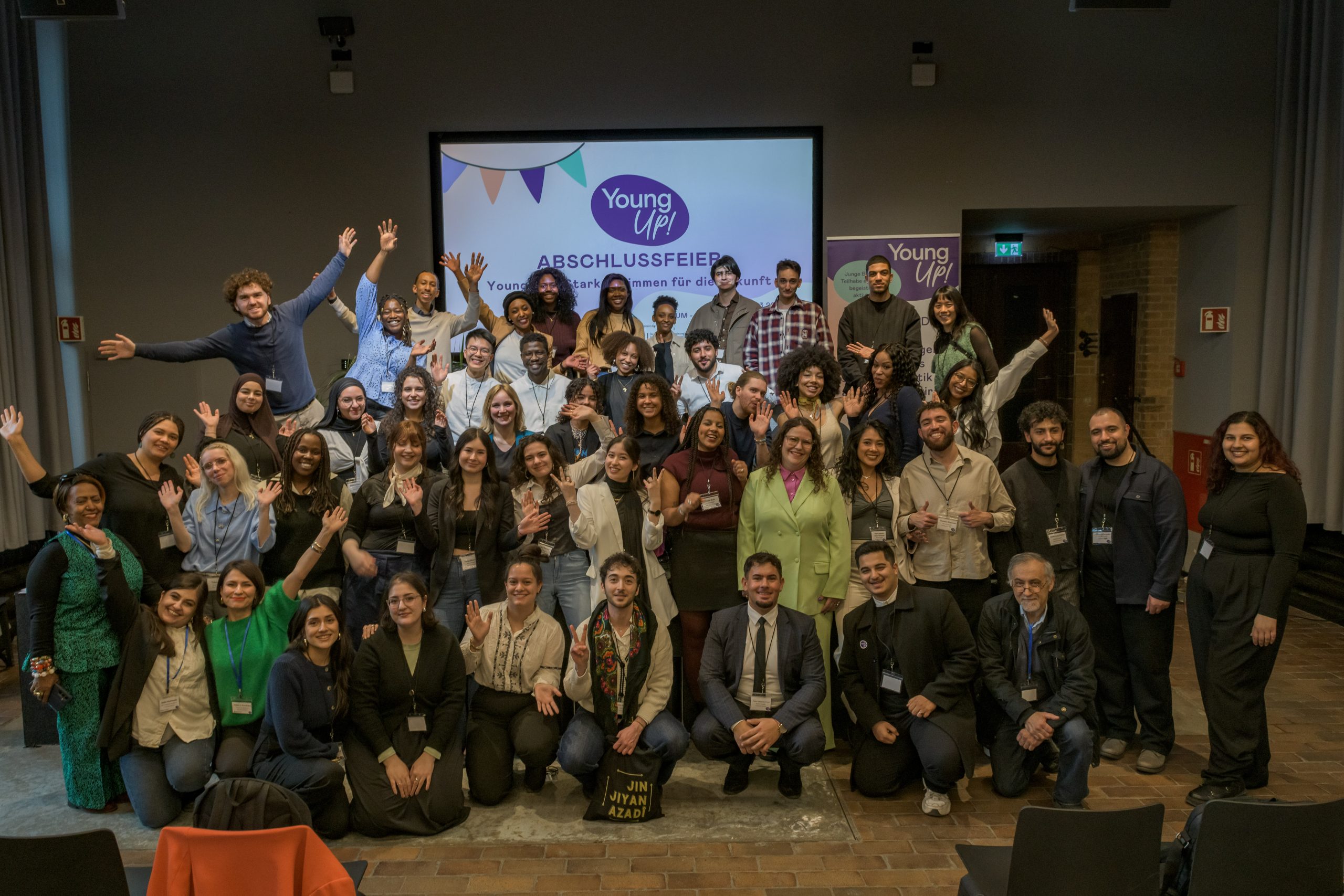 YoungUP! Abschlussfeier: Starke Stimmen für die Zukunft (Rückblick Teil I) YoungUP! Abschlussfeier: Starke Stimmen für die Zukunft (Rückblick Teil I)