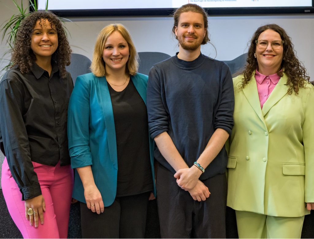 YoungUP! Abschlussfeier: Starke Stimmen für die Zukunft (Rückblick Teil I) YoungUP! Abschlussfeier: Starke Stimmen für die Zukunft (Rückblick Teil I)