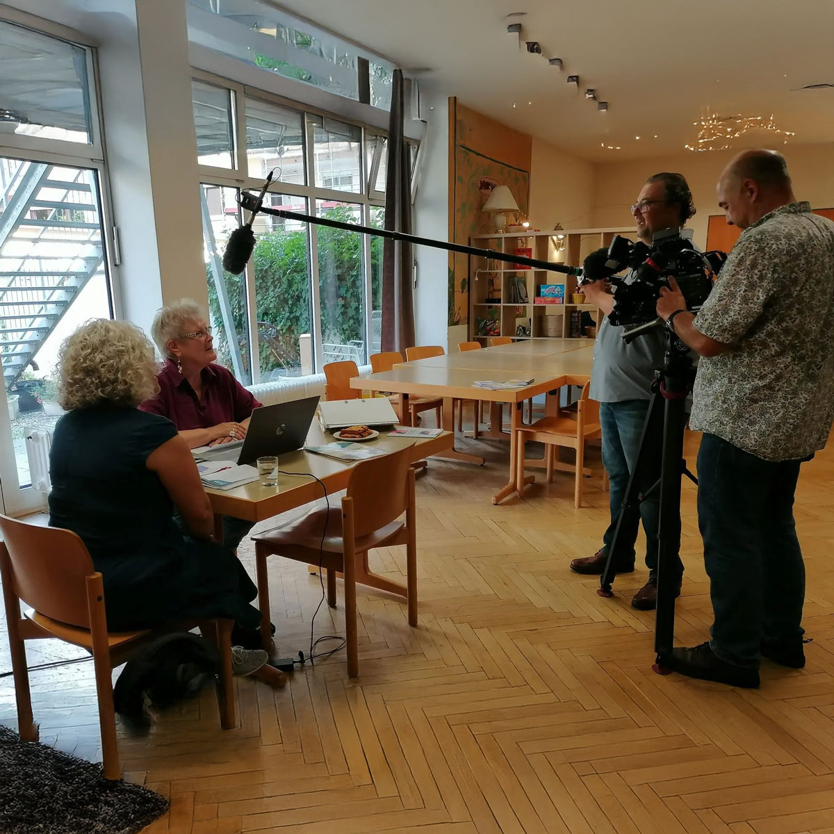 Pass[t] Genau in zwei Fernsehbeiträgen des SWR