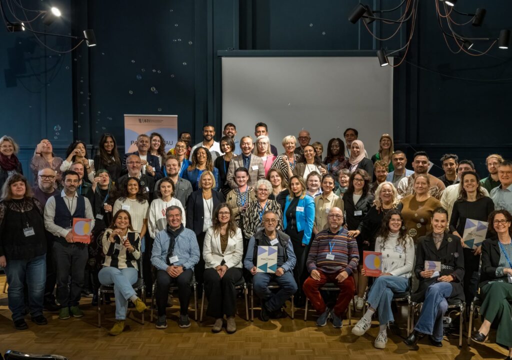 Pass[t] genau! Beratungsnetzwerk für Einbürgerungsinteressierte